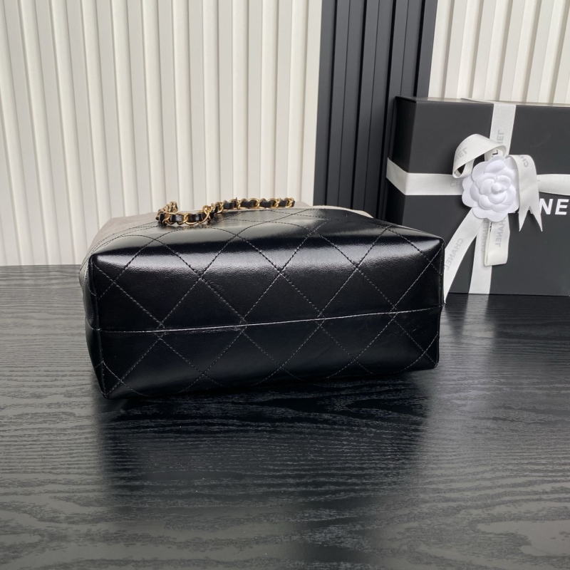 Ch**el shopping bags